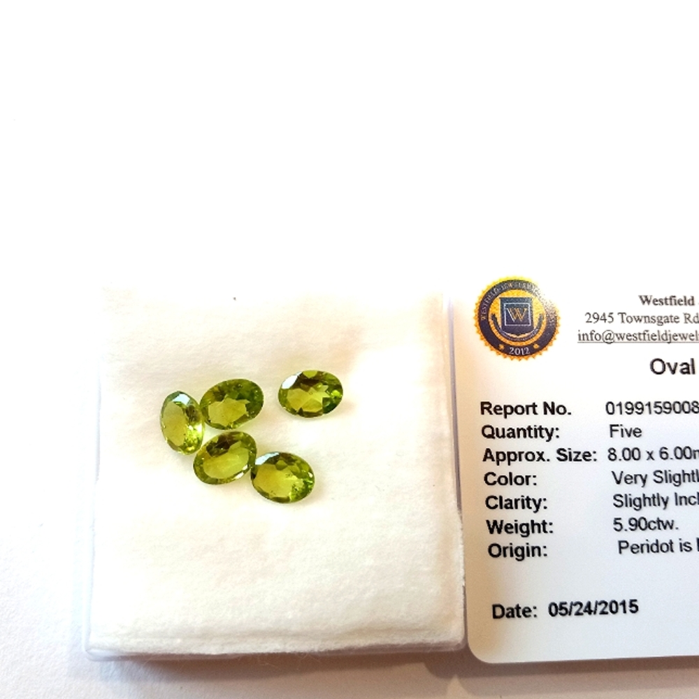 Oval cut preridot gems